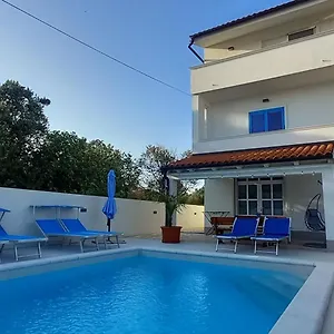 Bianca - Private Pool Privlaka (Zadar)